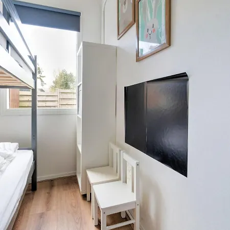 Holiday home Delightful In With Garden