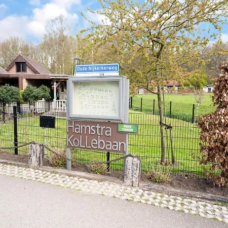 Delightful In With Garden Holiday home *