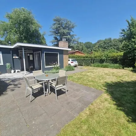 Holiday home Delightful In With Garden
